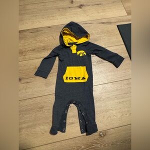 Iowa Hawkeye baby outfit size 0-3 months #1 fan